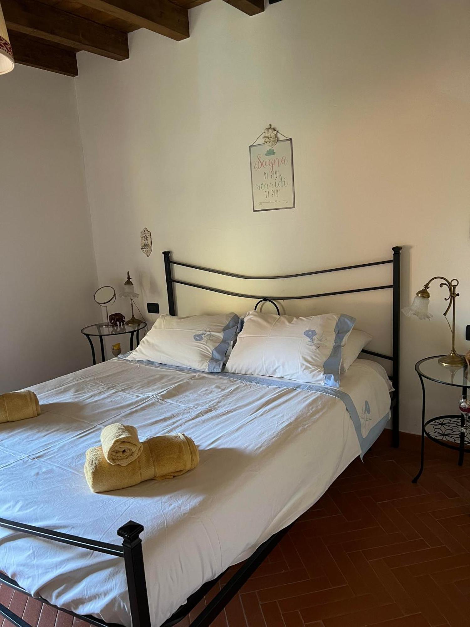 Casa Boru - A Beautiful Fully Restored Spacious House With Fantastic Views Calice al Cornoviglio Zewnętrze zdjęcie